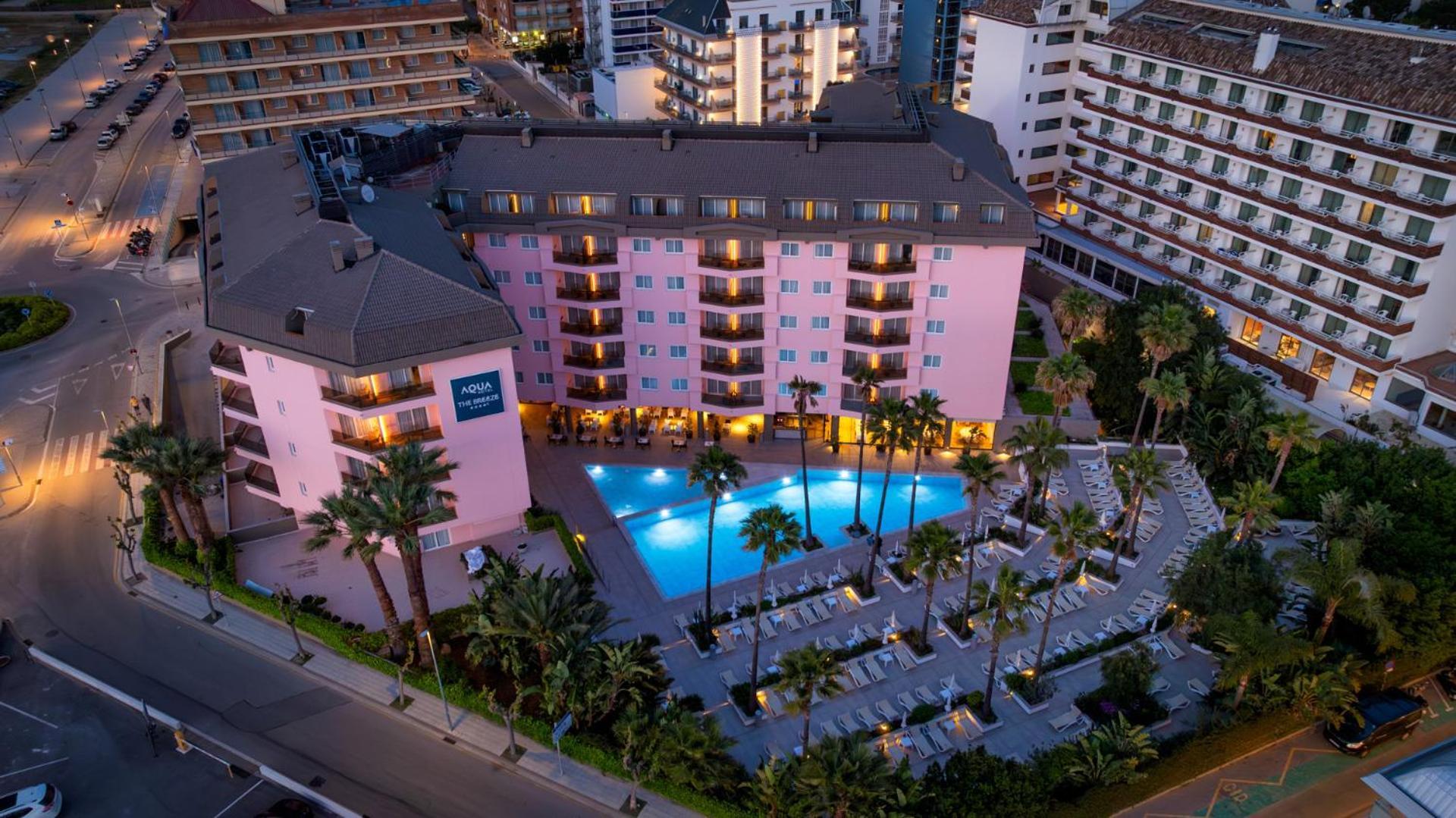 Aqua Hotel The Breeze (Adults Only +18) All Inclusive Santa Susanna Bagian luar foto