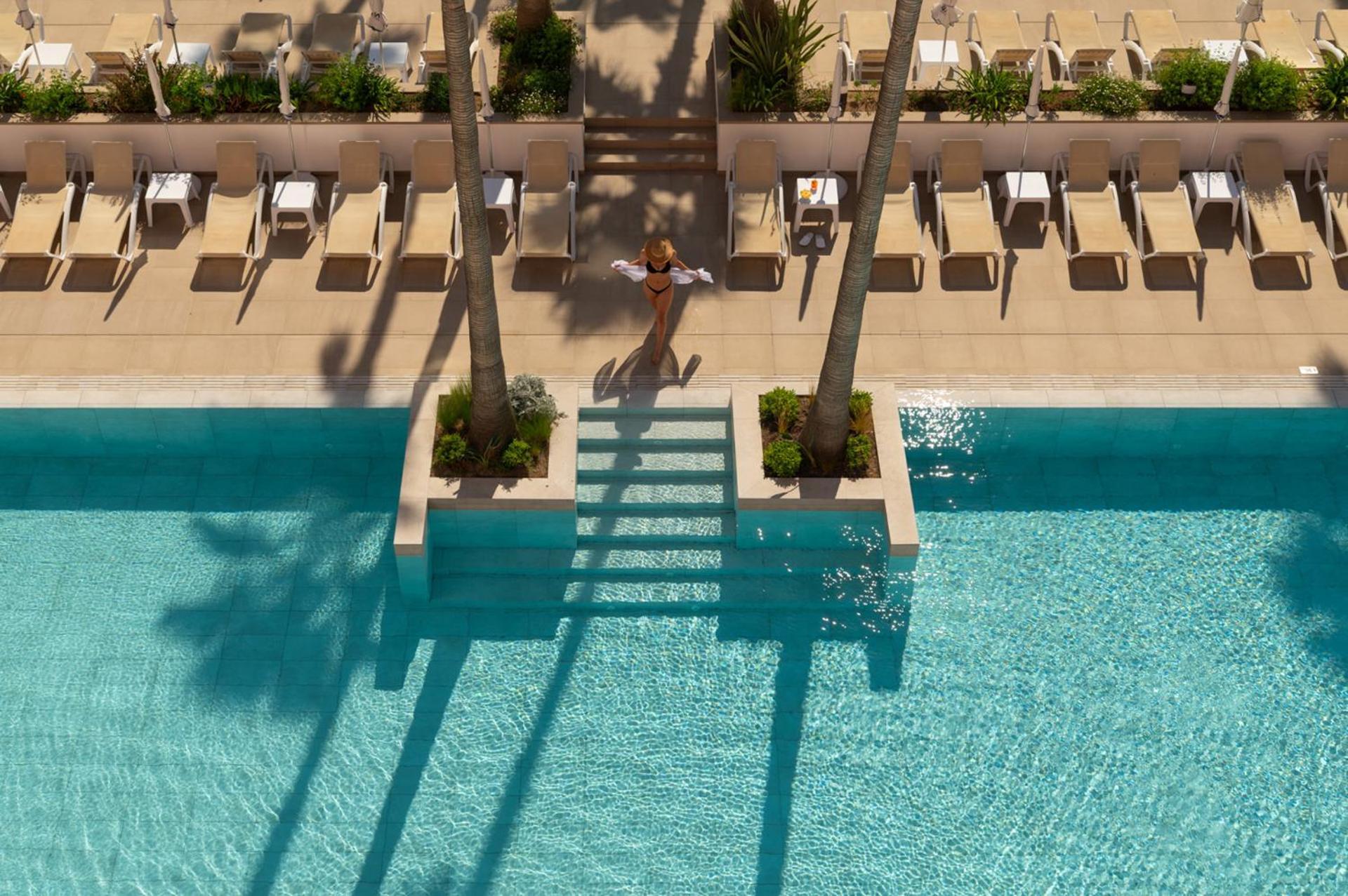 Aqua Hotel The Breeze (Adults Only +18) All Inclusive Santa Susanna Bagian luar foto