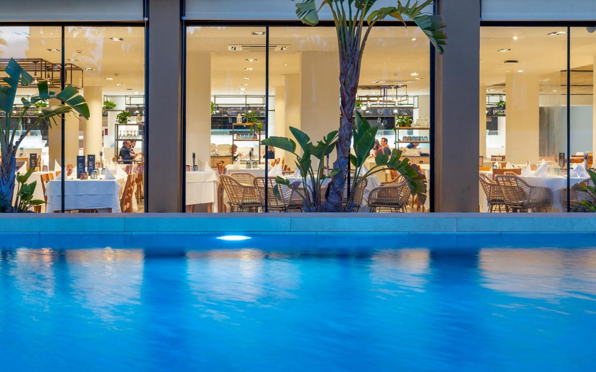 Aqua Hotel The Breeze (Adults Only +18) All Inclusive Santa Susanna Bagian luar foto