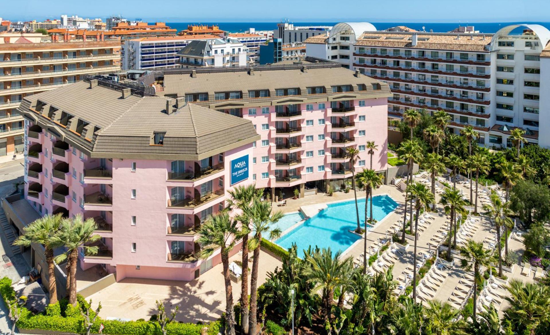 Aqua Hotel The Breeze (Adults Only +18) All Inclusive Santa Susanna Bagian luar foto