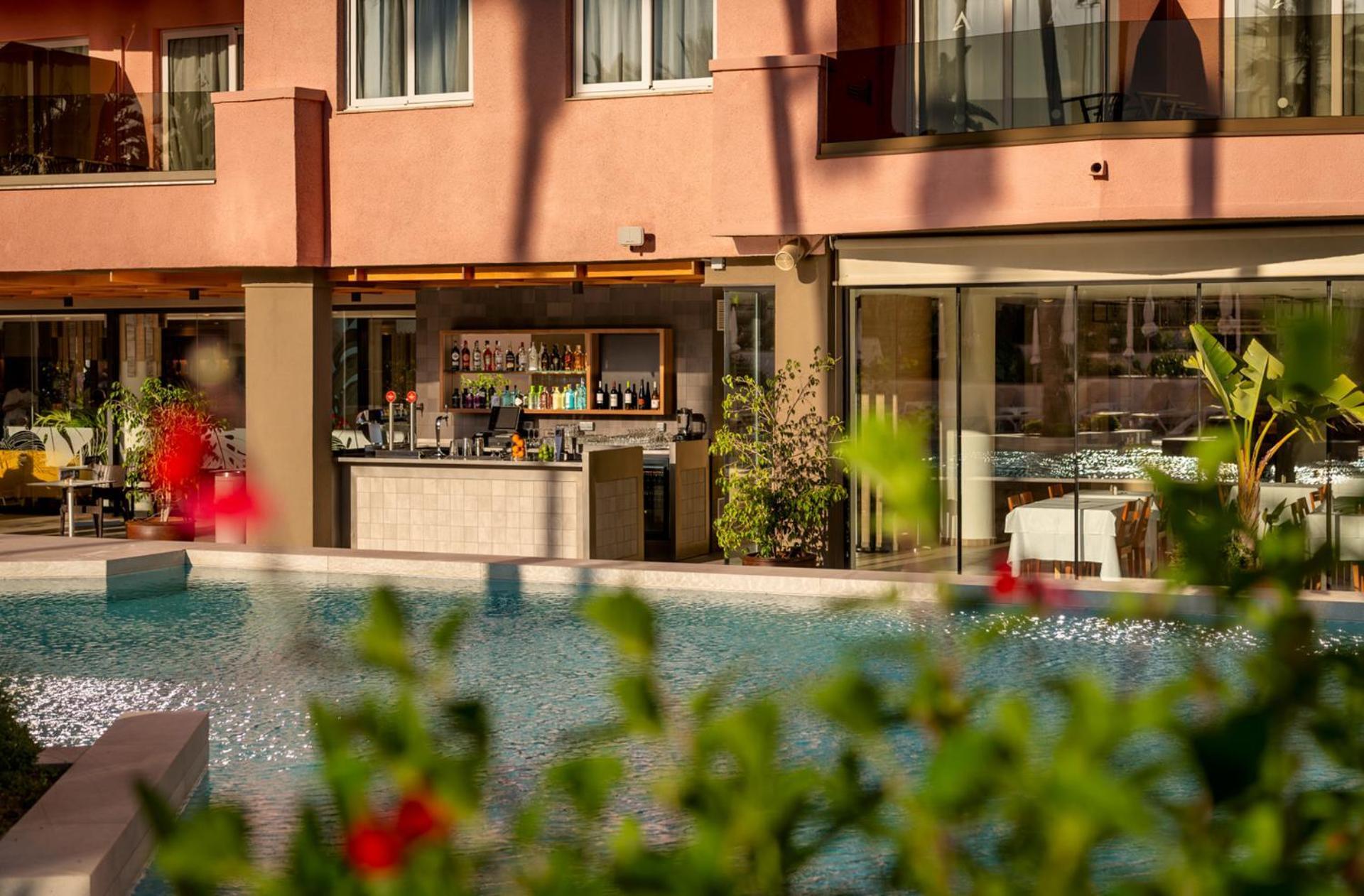 Aqua Hotel The Breeze (Adults Only +18) All Inclusive Santa Susanna Bagian luar foto