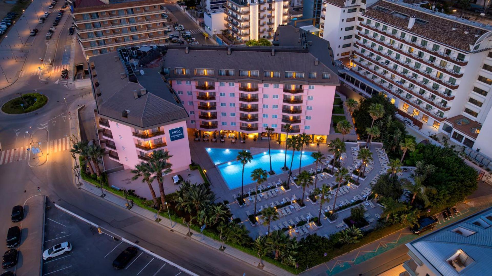 Aqua Hotel The Breeze (Adults Only +18) All Inclusive Santa Susanna Bagian luar foto